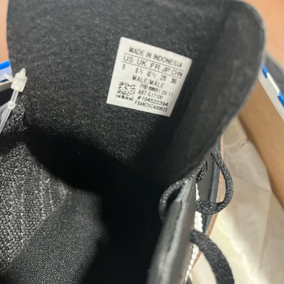 Adidas Samba size 9 - Picture 4 of 4